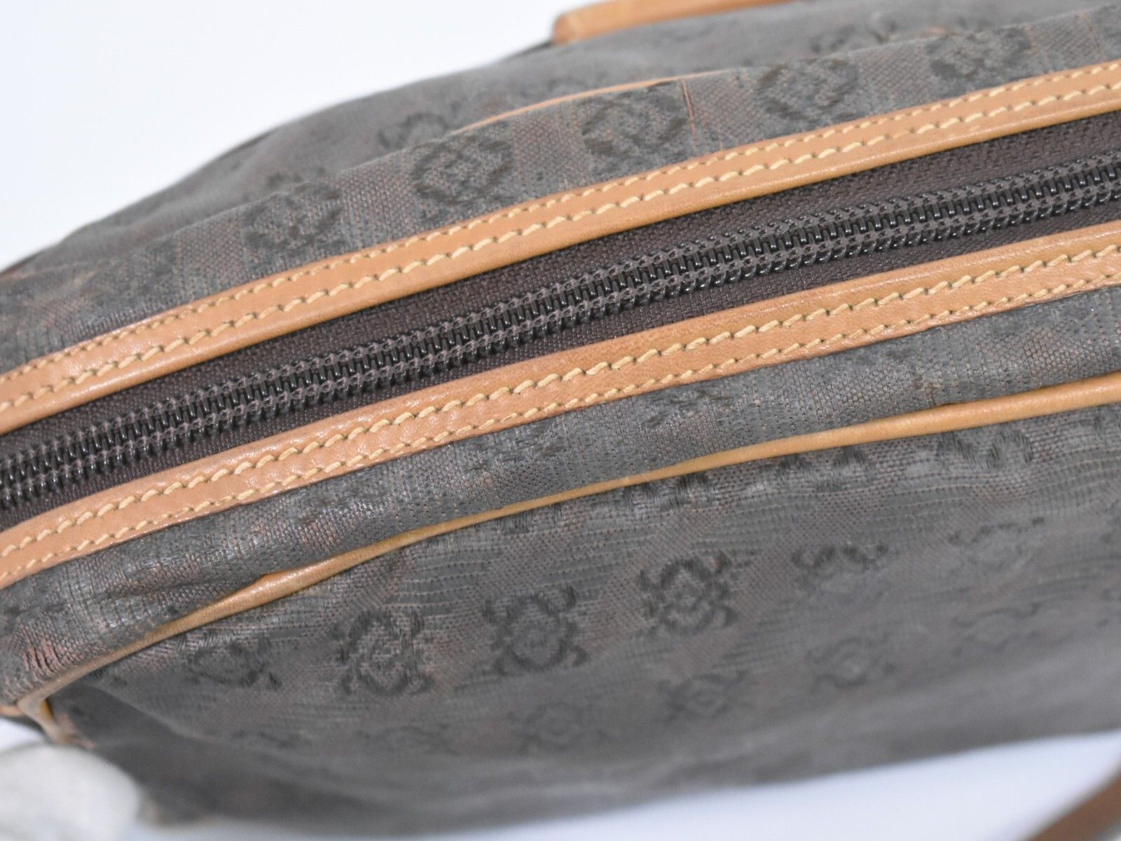 Loewe Loewe Anagram Shoulder Bag Canvas Size ONE SIZE - 8 Thumbnail