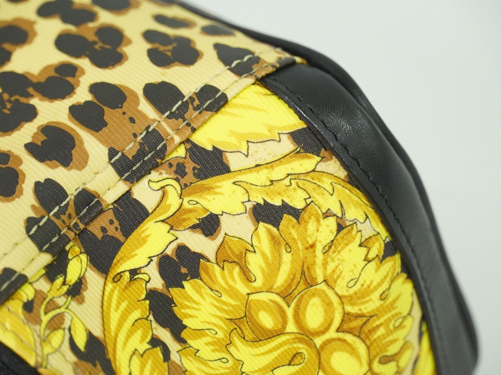 Versace Versace Vanity Hand Bag Canvas and Leather Size ONE SIZE - 12 Thumbnail