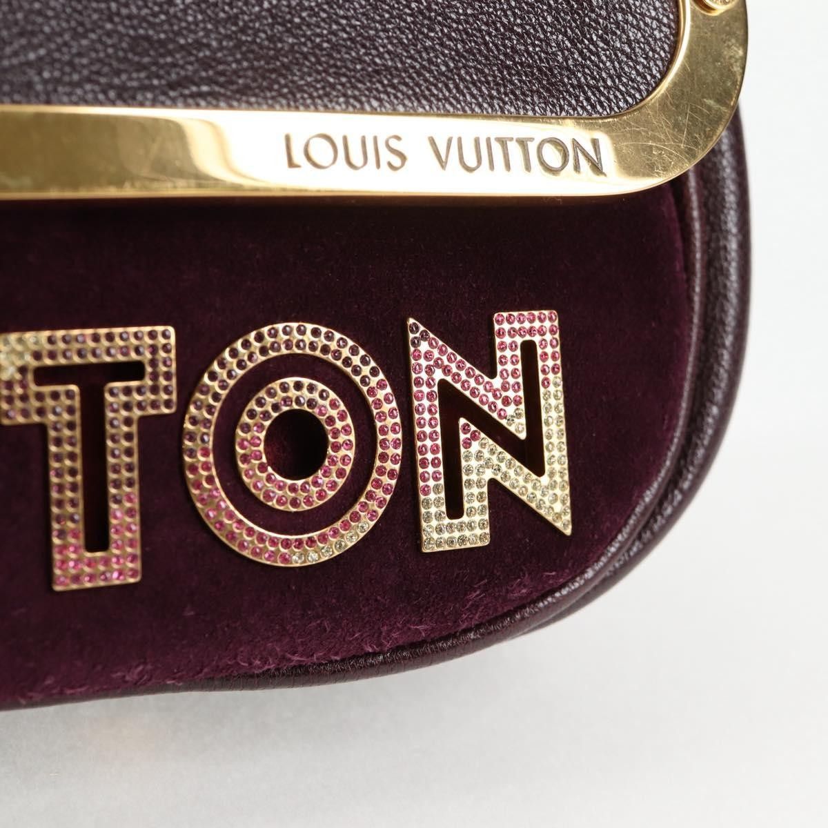 Louis Vuitton Louis Vuitton Avant Garde Pochette Leather with Suede Size ONE SIZE - 18 Thumbnail