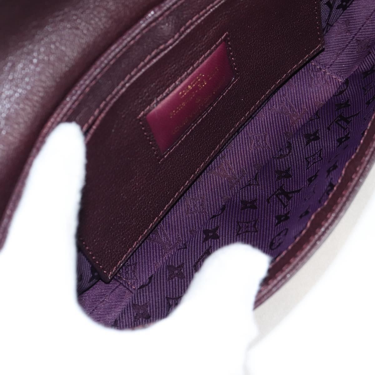 Louis Vuitton Louis Vuitton Avant Garde Pochette Leather with Suede Size ONE SIZE - 5 Thumbnail