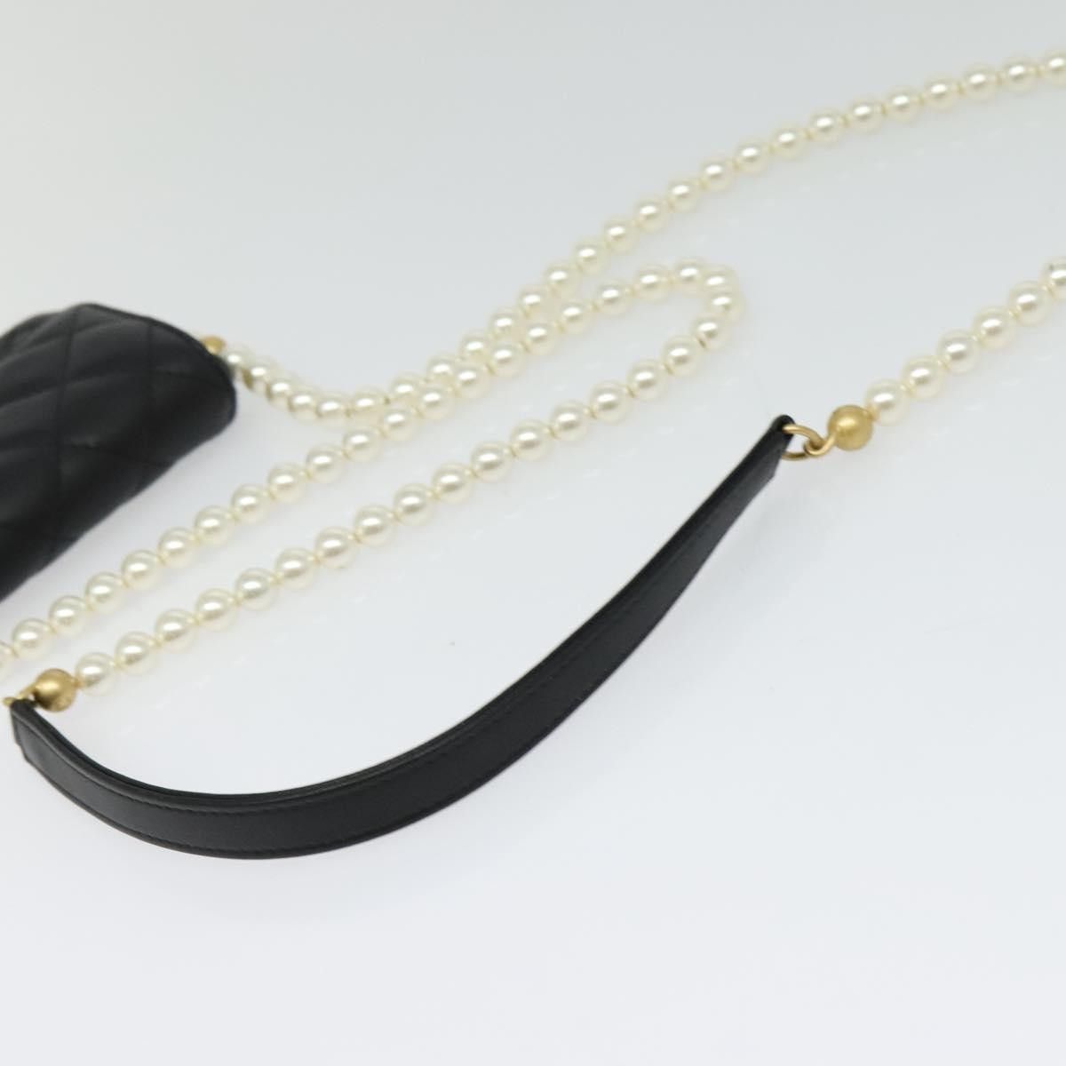 Chanel Chanel Pearl Strap CC Wallet on Chain Quilted Calfskin Size ONE SIZE - 9 Thumbnail