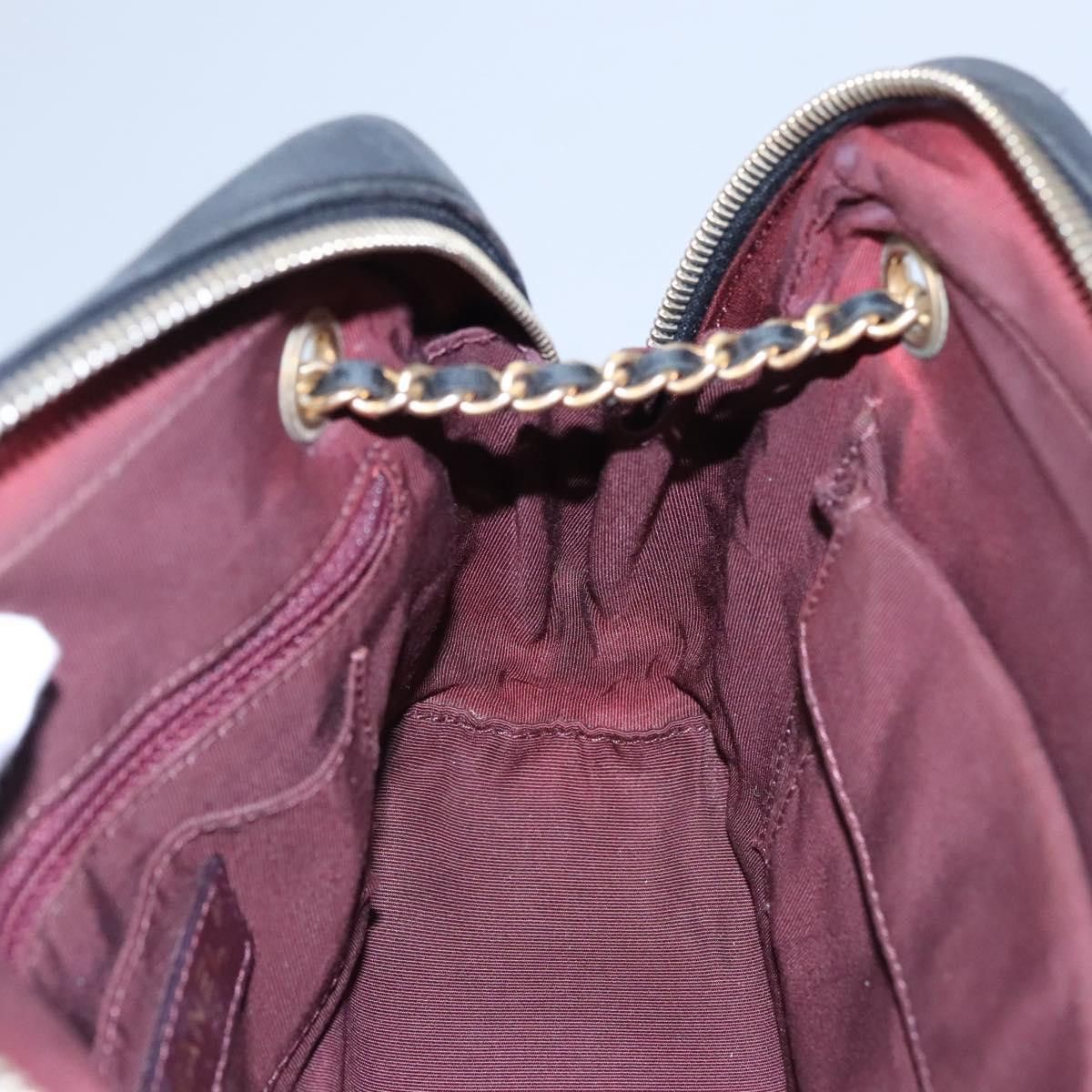 Chanel Chanel V Stitch Leather Size ONE SIZE - 20 Thumbnail