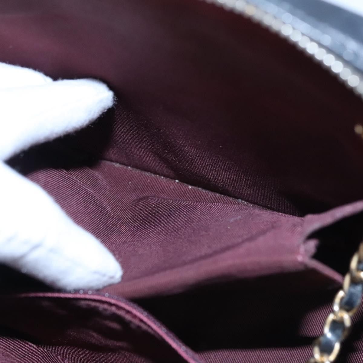 Chanel Chanel V Stitch Leather Size ONE SIZE - 24 Thumbnail