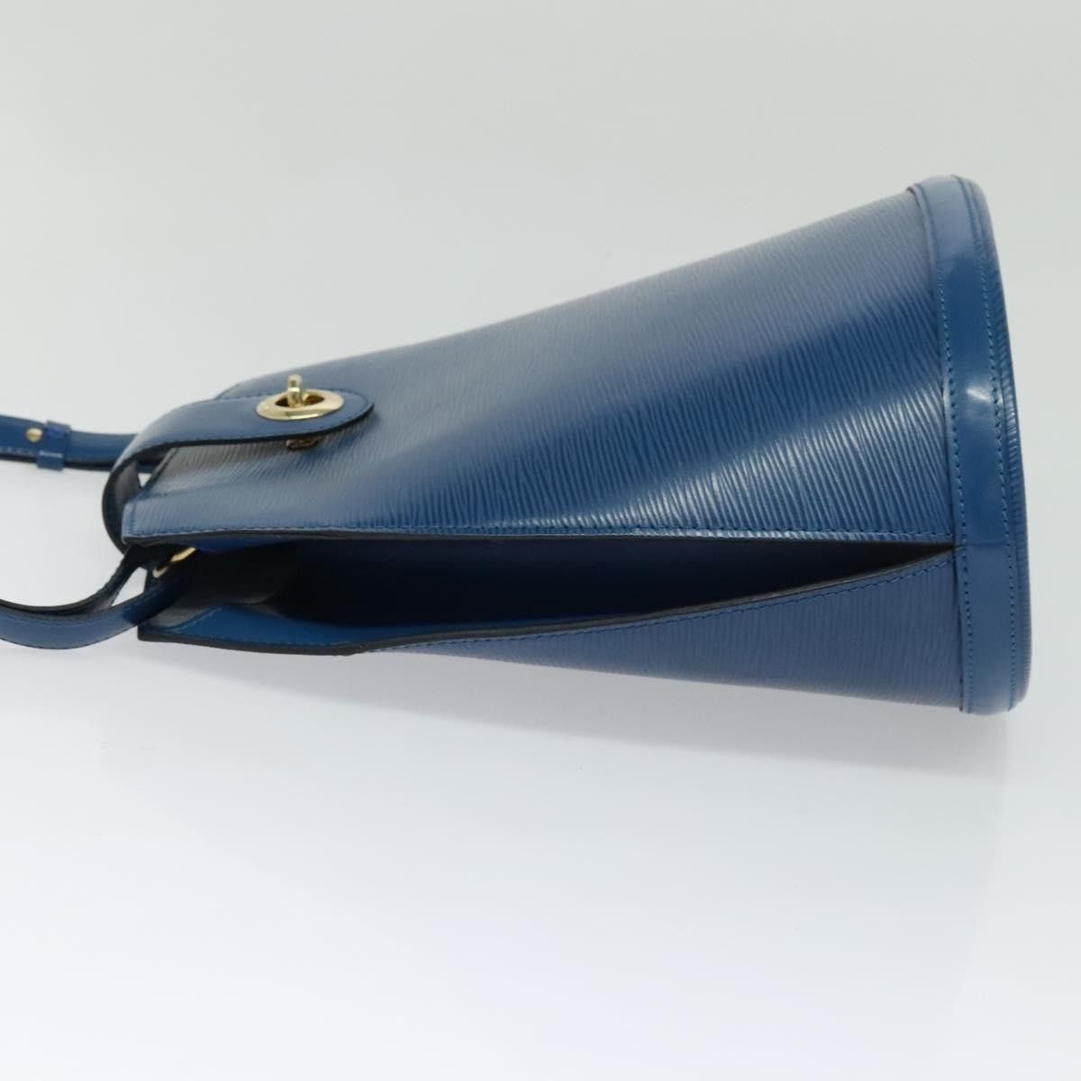 Louis Vuitton Louis Vuitton Cluny Shoulder Bag Epi Leather Size ONE SIZE - 3 Thumbnail