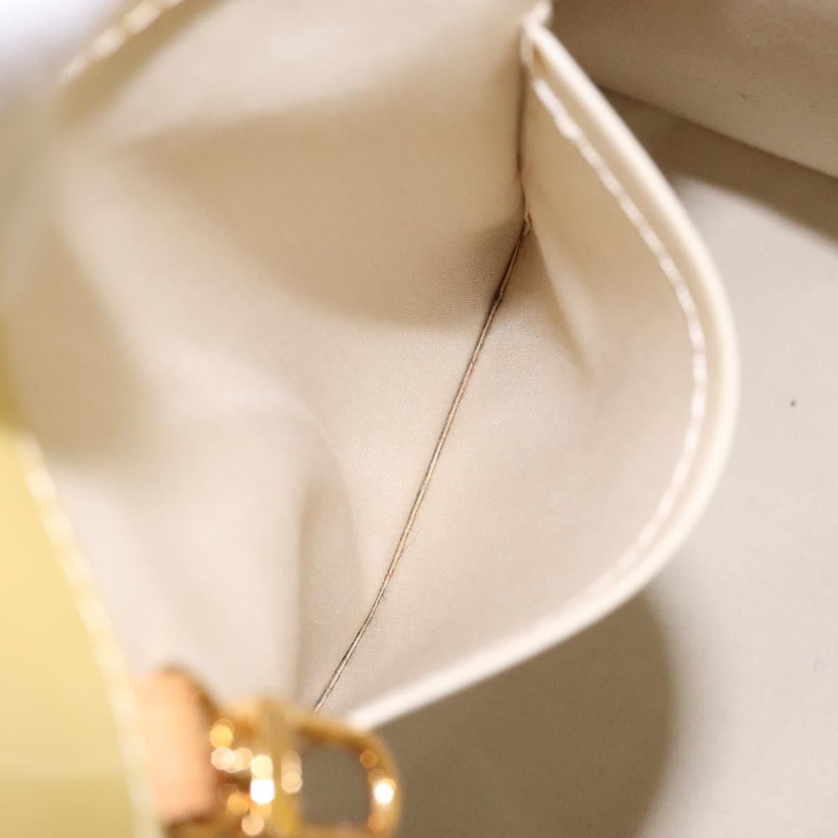 Louis Vuitton Louis Vuitton Catalina Handbag Monogram Vernis Size ONE SIZE - 23 Thumbnail