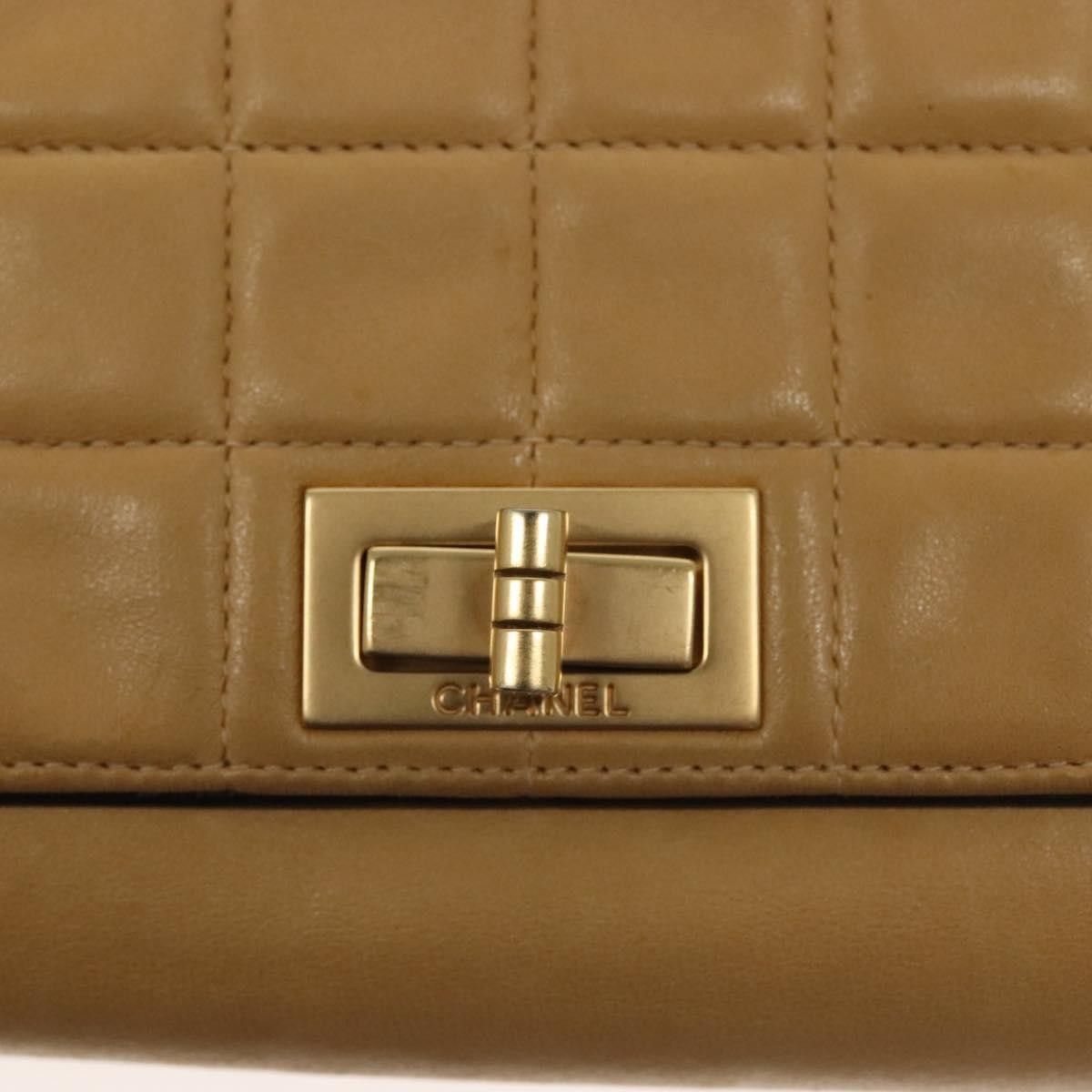 Chanel Chanel Chocolate Bar Flap Bag Quilted Lambskin Size ONE SIZE - 13 Thumbnail
