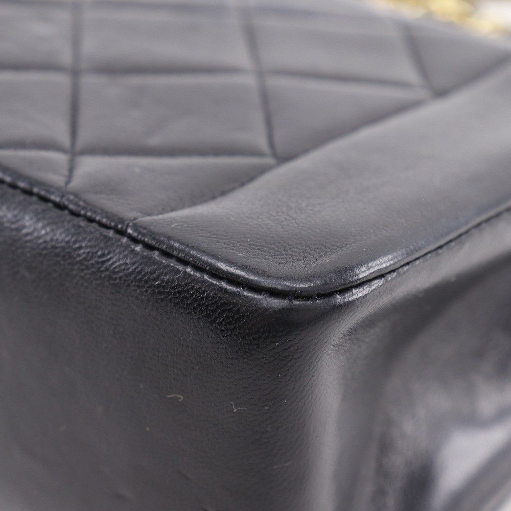 Chanel Chanel Diana Flap Bag Quilted Lambskin Size ONE SIZE - 8 Thumbnail