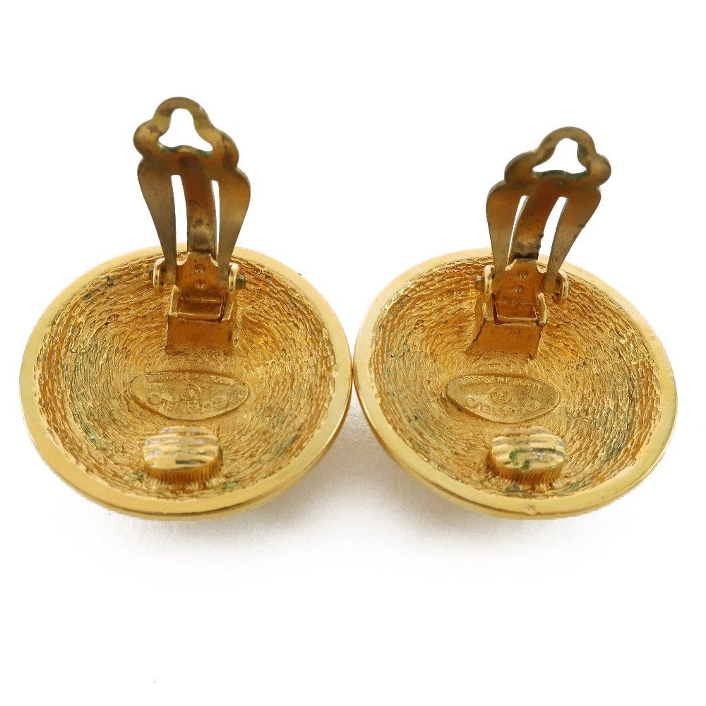 Chanel Chanel Vintage Round CC Clip-On Earrings Metal Size ONE SIZE - 3 Thumbnail