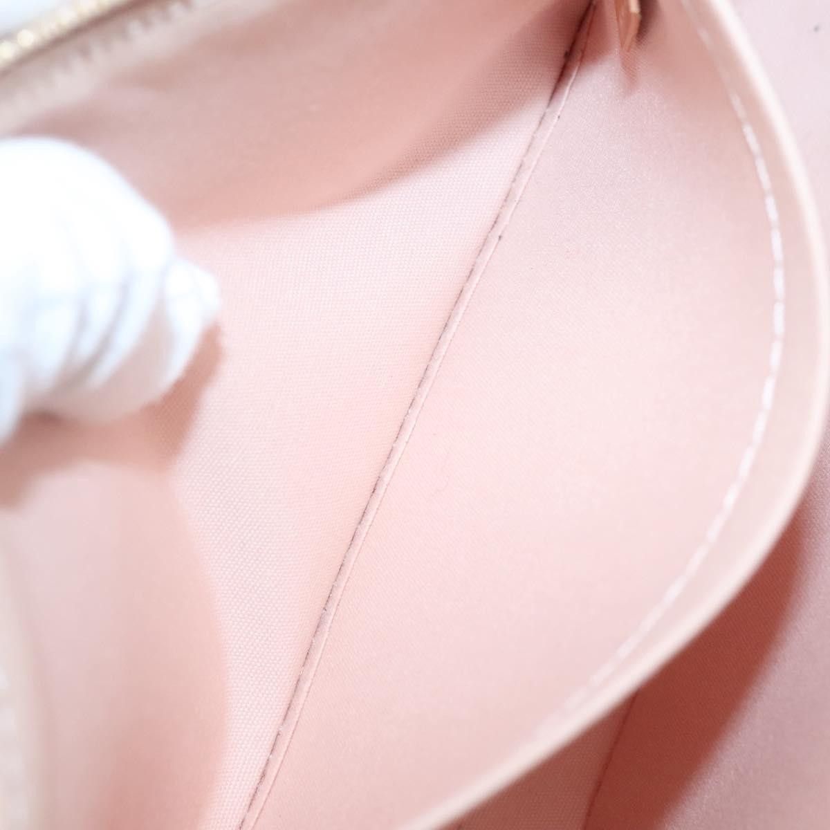 Louis Vuitton Louis Vuitton Pochette Accessoires Monogram Vernis with Monogram Canvas Size ONE SIZE - 23 Thumbnail