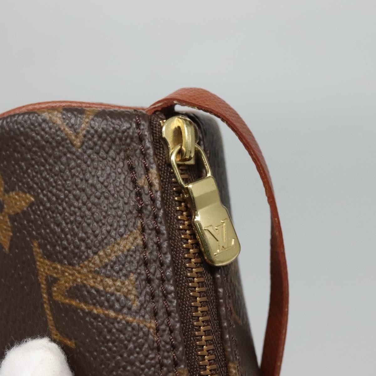 Louis Vuitton Louis Vuitton Papillon Pochette Monogram Canvas Size ONE SIZE - 12 Thumbnail