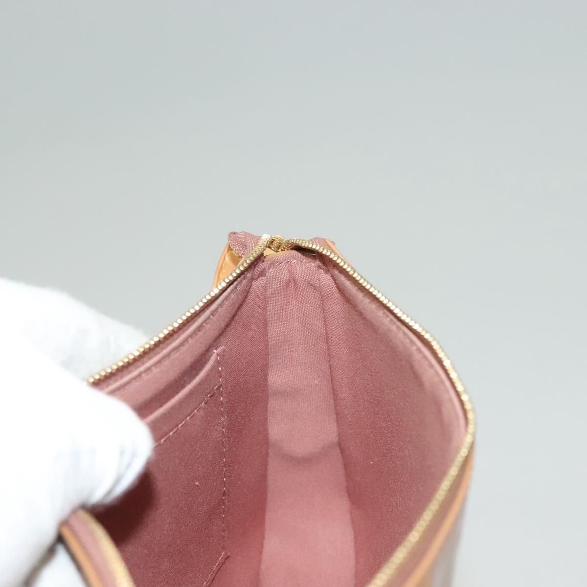 Louis Vuitton Louis Vuitton Pochette Accessoires Limited Edition Valentine Monogram Vernis Size ONE SIZE - 18 Thumbnail