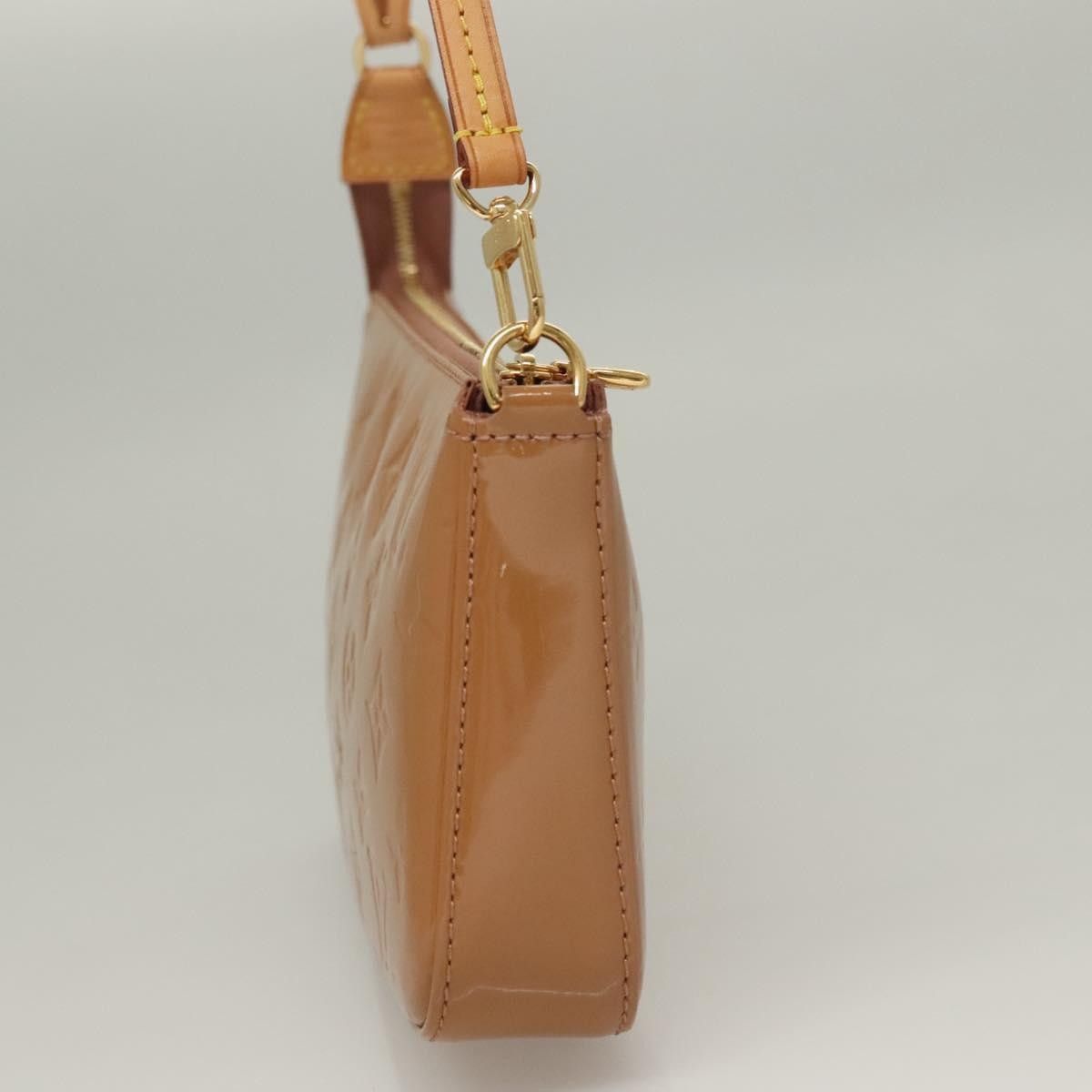 Louis Vuitton Louis Vuitton Pochette Accessoires Limited Edition Valentine Monogram Vernis Size ONE SIZE - 4 Thumbnail