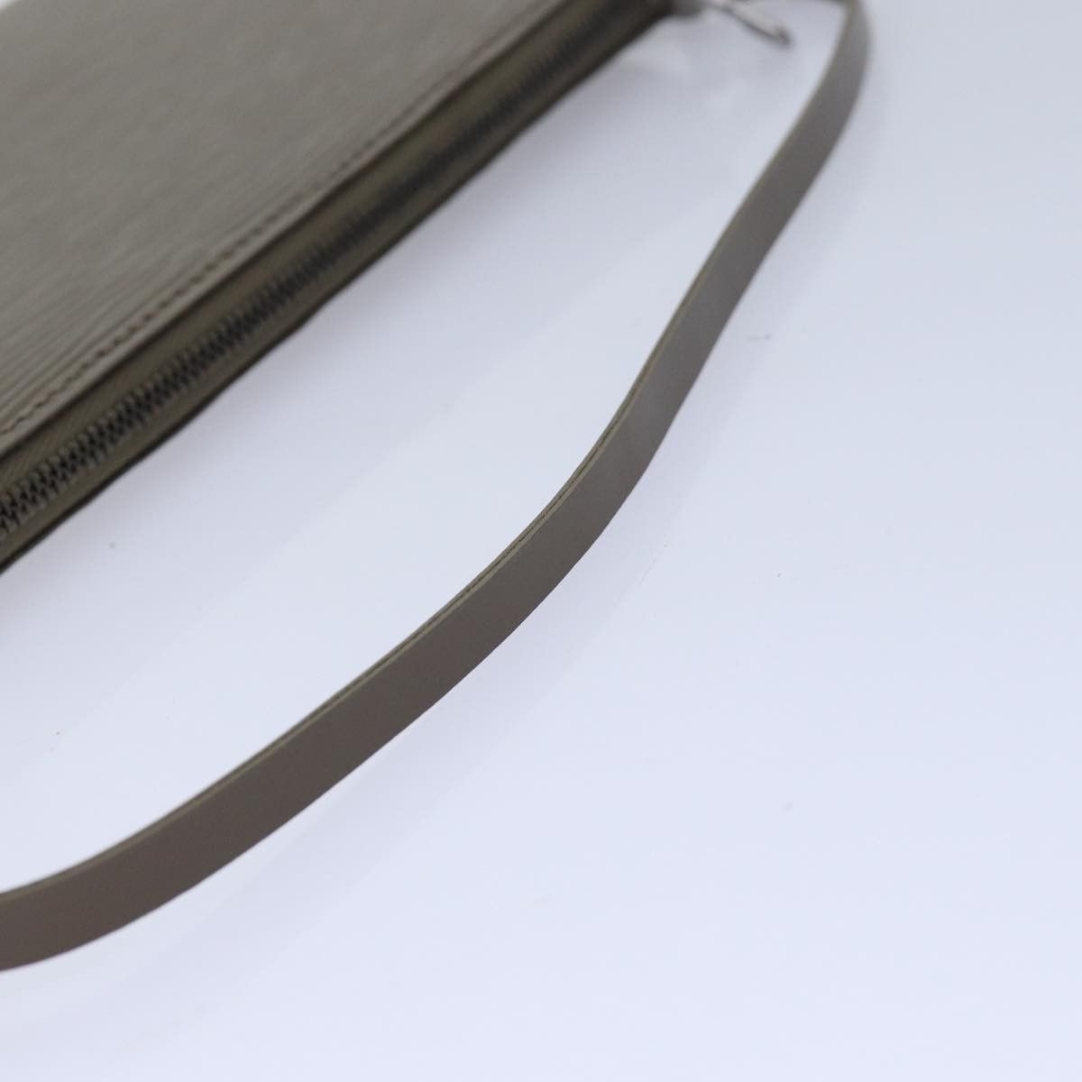Louis Vuitton Louis Vuitton Pochette Accessoires Epi Leather Size ONE SIZE - 7 Thumbnail
