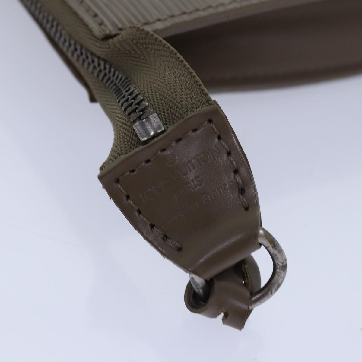Louis Vuitton Louis Vuitton Pochette Accessoires Epi Leather Size ONE SIZE - 18 Thumbnail
