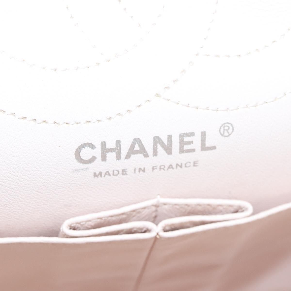 Chanel Chanel Reissue 2.55 Flap Bag Quilted Calfskin Size ONE SIZE - 21 Thumbnail