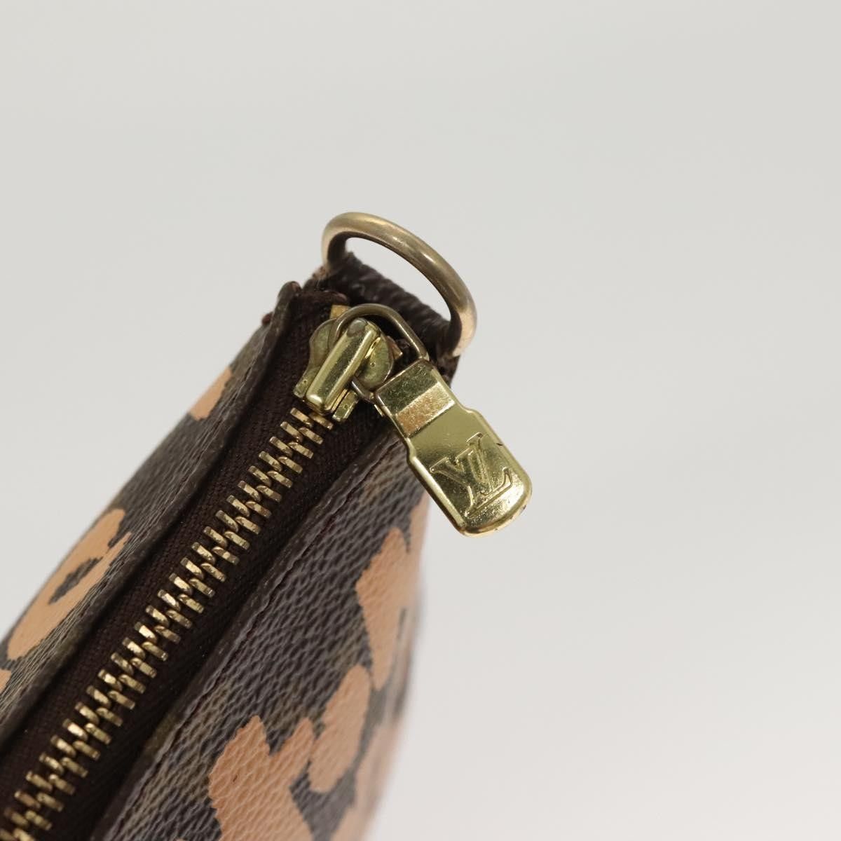Louis Vuitton Louis Vuitton Pochette Accessoires Limited Edition Monogram Graffiti Size ONE SIZE - 12 Thumbnail