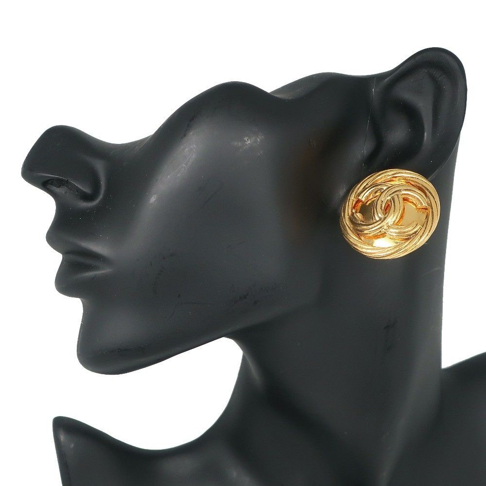 Chanel Chanel Vintage CC Round Clip-On Earrings Metal Size ONE SIZE - 5 Thumbnail