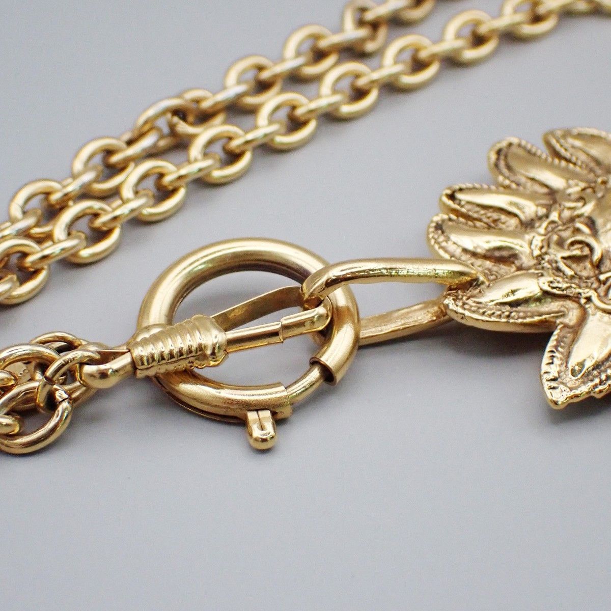 Chanel Chanel Vintage Lion Station Long Necklace Metal Size ONE SIZE - 9 Thumbnail