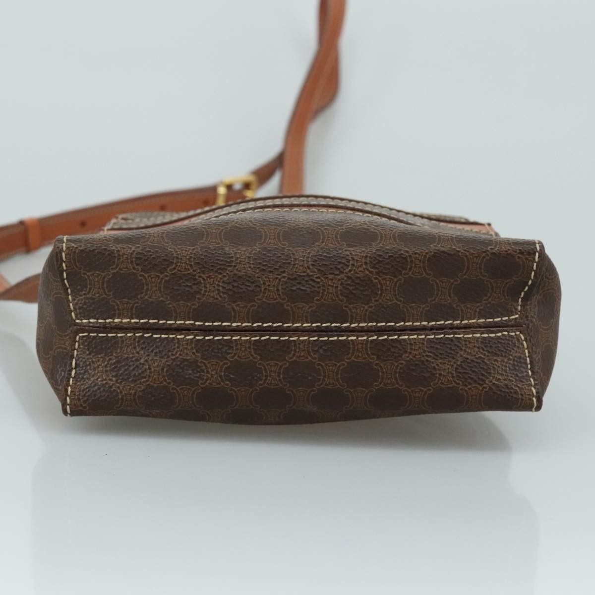 Celine Celine Macadam Shoulder Bag Leather Size ONE SIZE - 5 Thumbnail