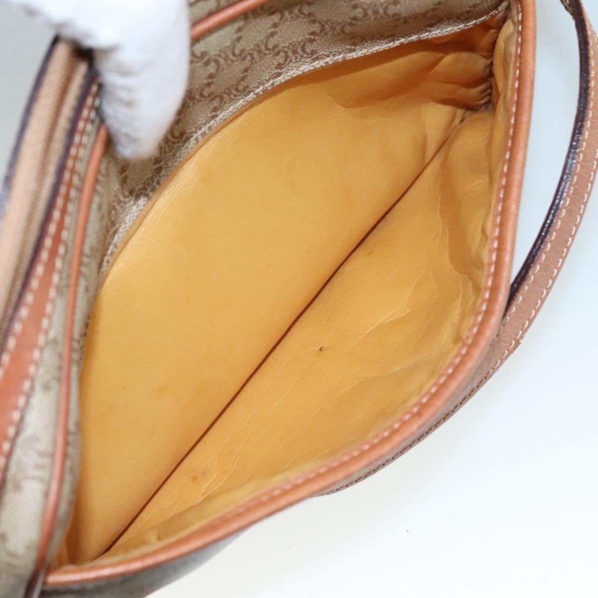 Celine Celine Macadam Shoulder Bag Leather Size ONE SIZE - 21 Thumbnail