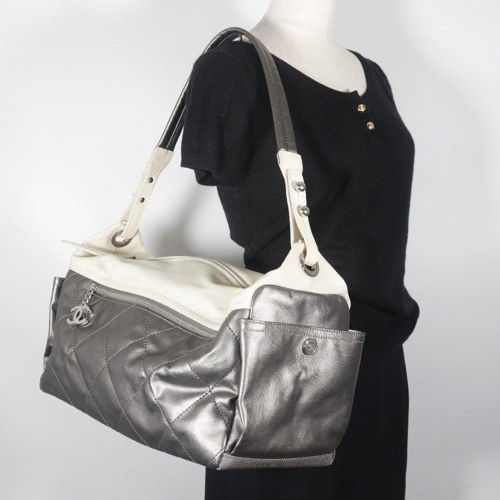 Chanel Chanel Biarritz Hobo Quilted Coated Canvas Size ONE SIZE - 8 Thumbnail