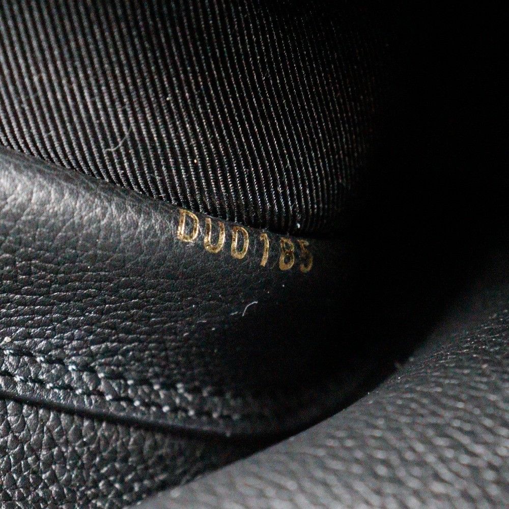 Louis Vuitton Louis Vuitton Lockme Handbag Leather Size ONE SIZE - 4 Thumbnail