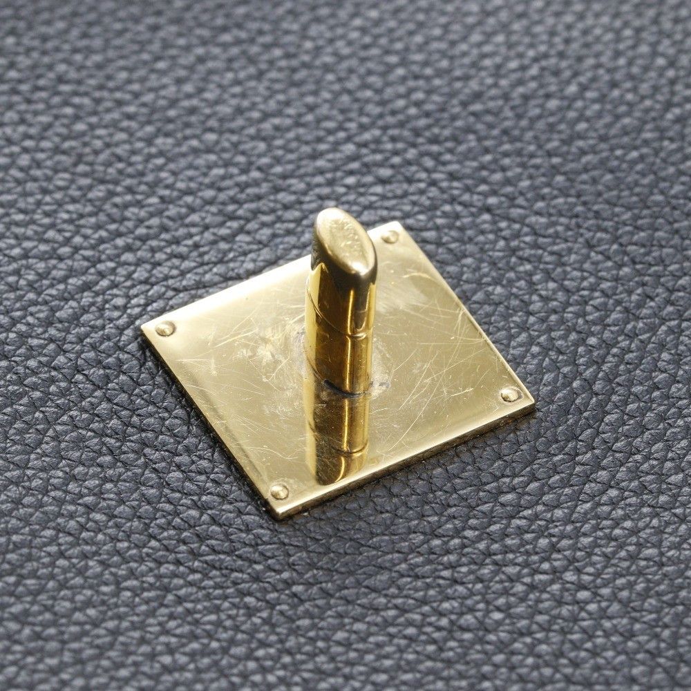 Louis Vuitton Louis Vuitton Lockme Handbag Leather Size ONE SIZE - 8 Thumbnail