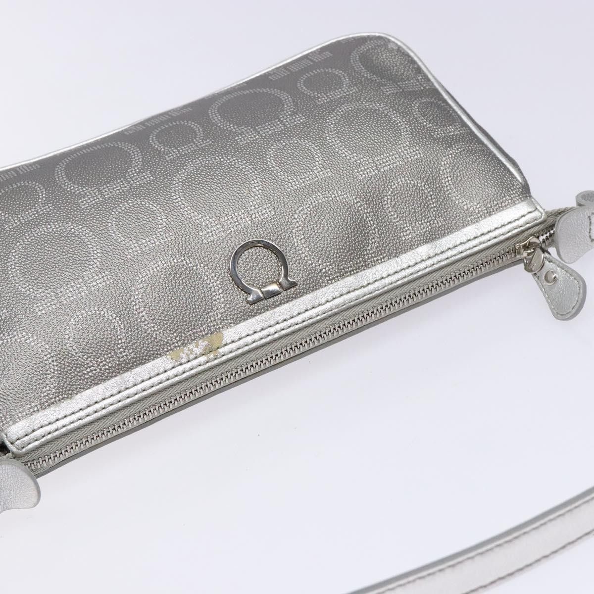 Salvatore Ferragamo Salvatore Ferragamo Gancini Shoulder Bag Leather Size ONE SIZE - 15 Thumbnail