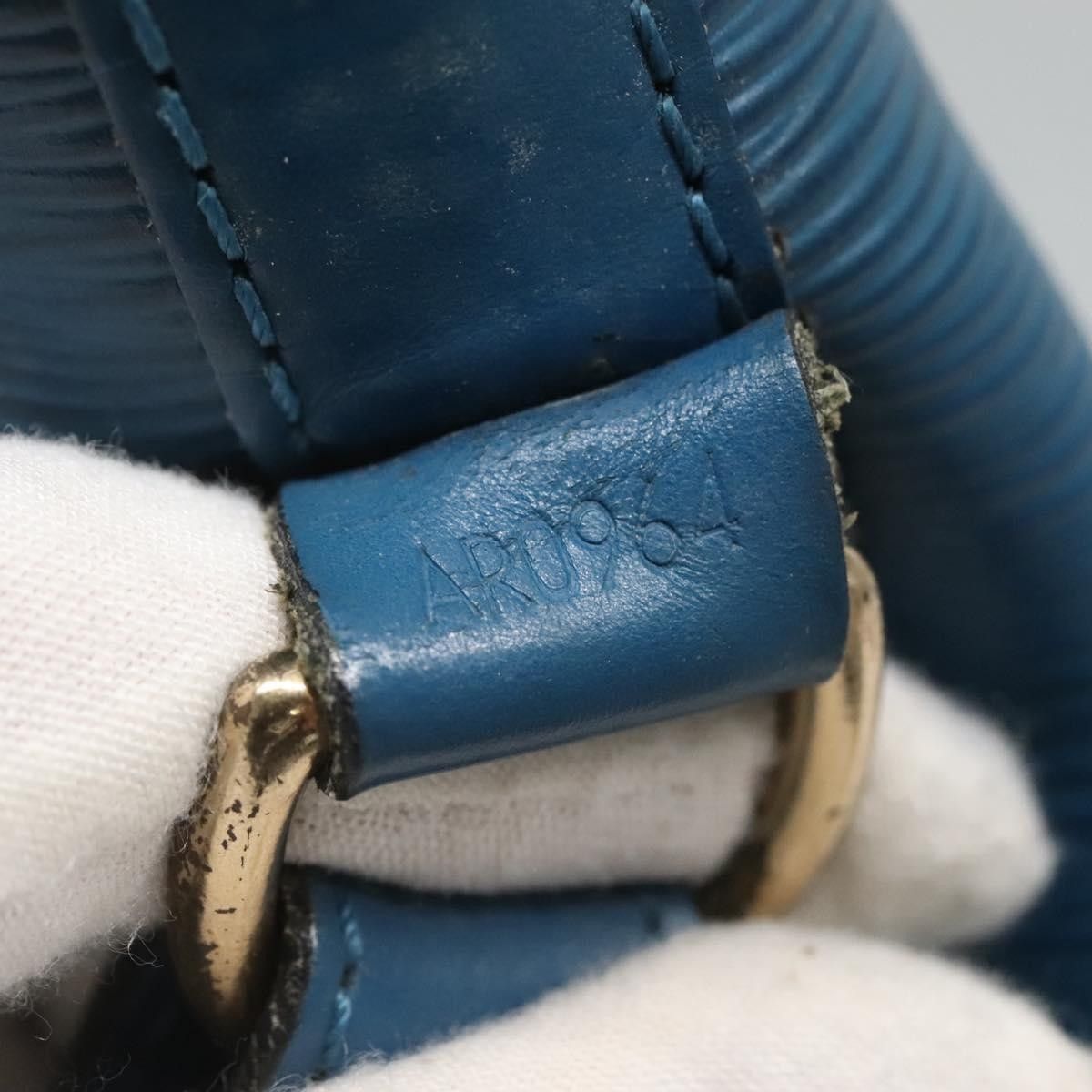 Louis Vuitton Louis Vuitton Noe Handbag Epi Leather Size ONE SIZE - 12 Thumbnail