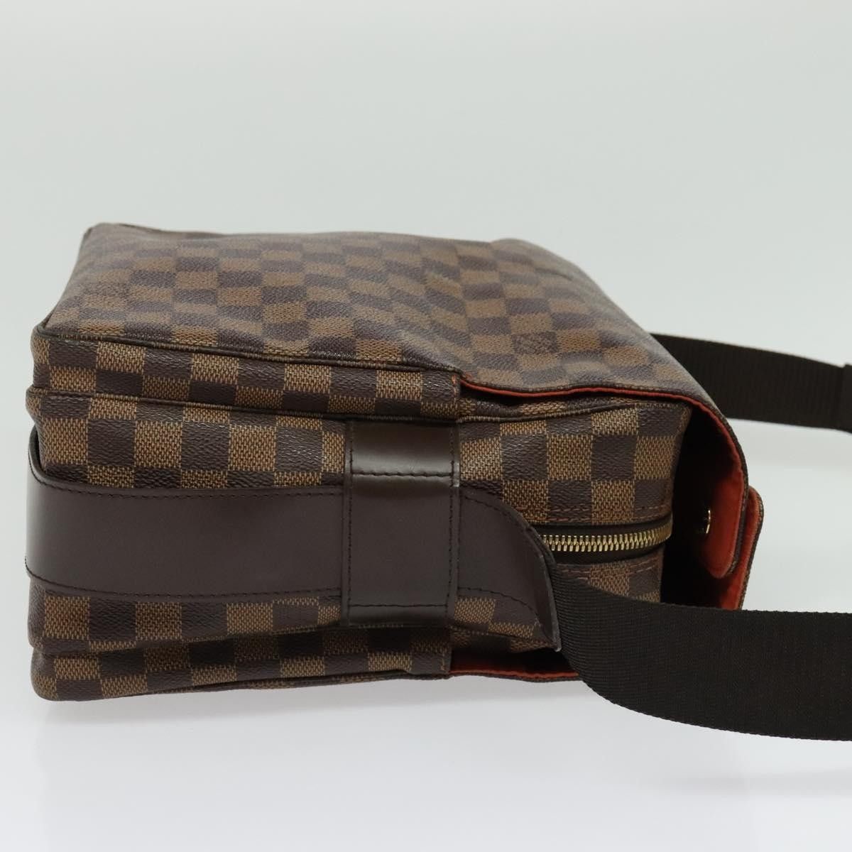 Louis Vuitton Louis Vuitton Naviglio Handbag Damier Size ONE SIZE - 4 Thumbnail