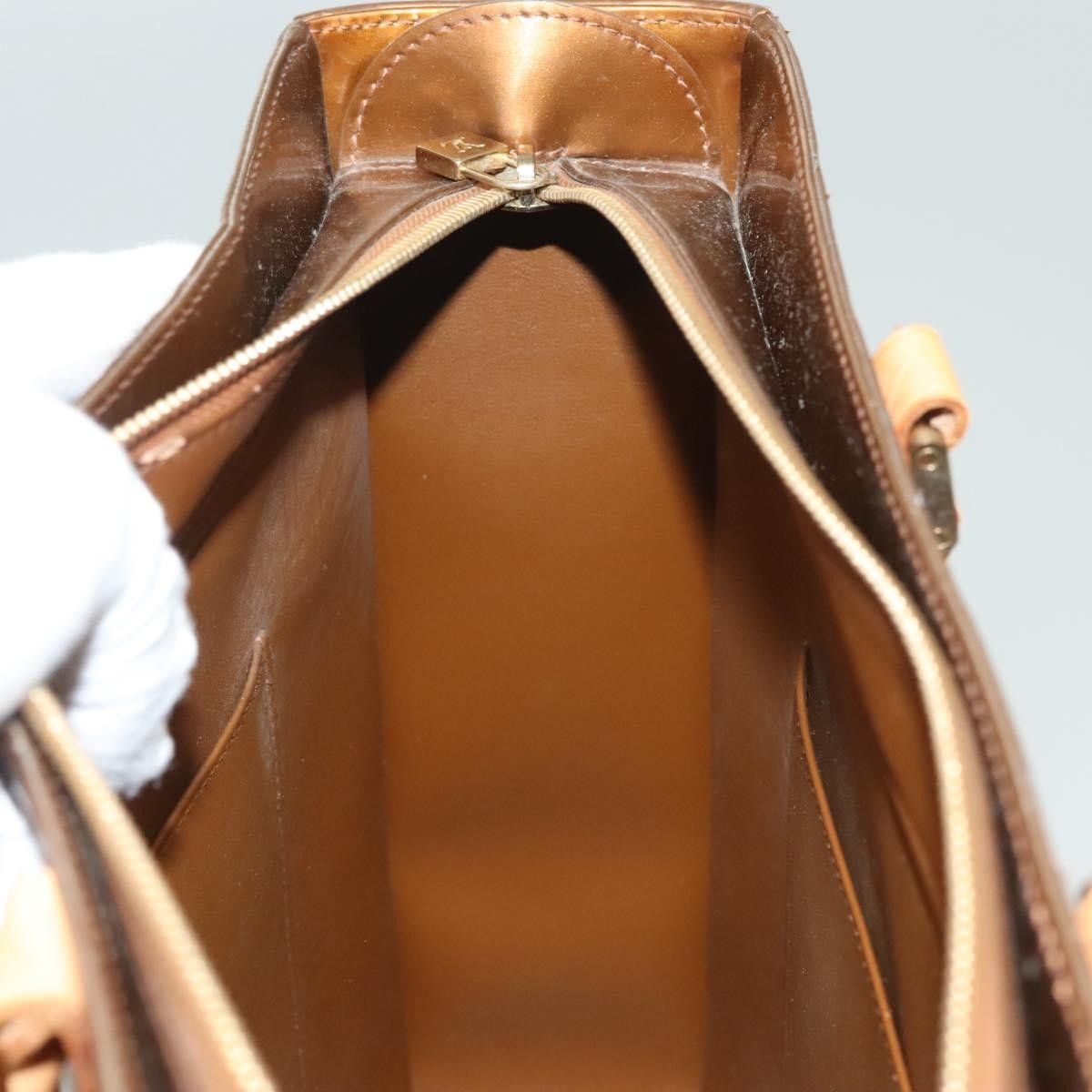 Louis Vuitton Louis Vuitton Columbus Handbag Monogram Vernis Size ONE SIZE - 18 Thumbnail