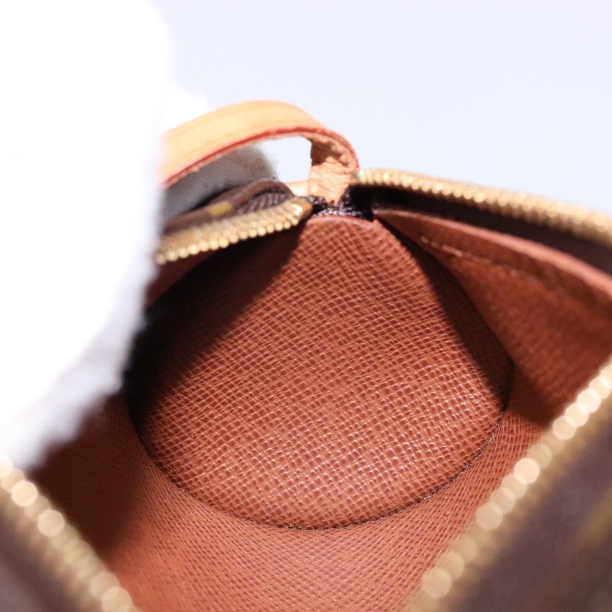 Louis Vuitton Louis Vuitton Papillon Pochette Monogram Canvas Size ONE SIZE - 18 Thumbnail