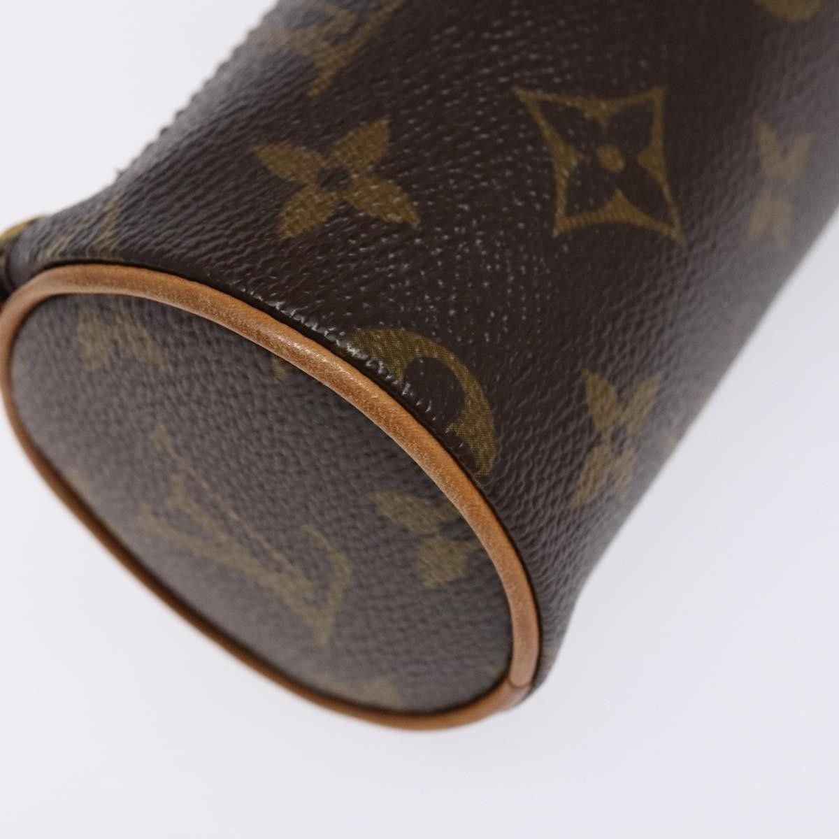 Louis Vuitton Louis Vuitton Papillon Pochette Monogram Canvas Size ONE SIZE - 9 Thumbnail