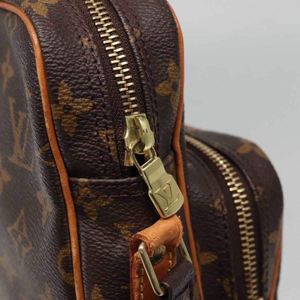 Louis Vuitton Louis Vuitton Amazone Bag Monogram Canvas Size ONE SIZE - 13 Thumbnail