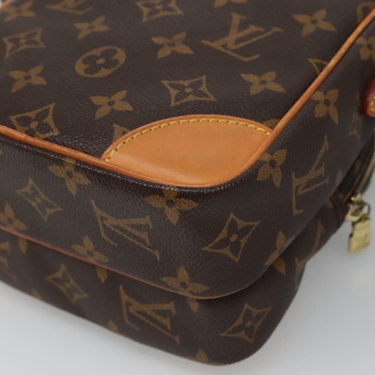 Louis Vuitton Louis Vuitton Amazone Bag Monogram Canvas Size ONE SIZE - 10 Thumbnail