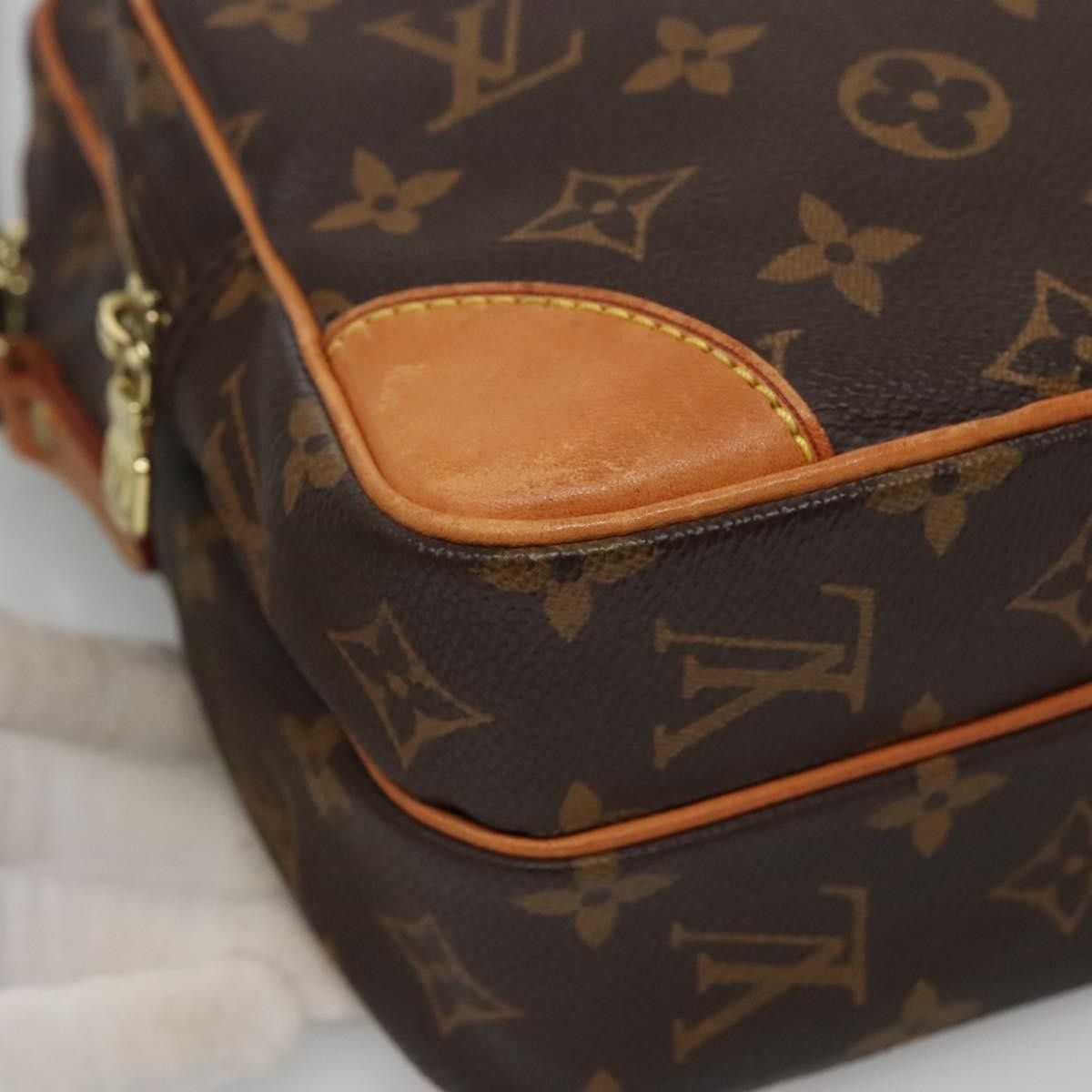Louis Vuitton Louis Vuitton Amazone Bag Monogram Canvas Size ONE SIZE - 9 Thumbnail