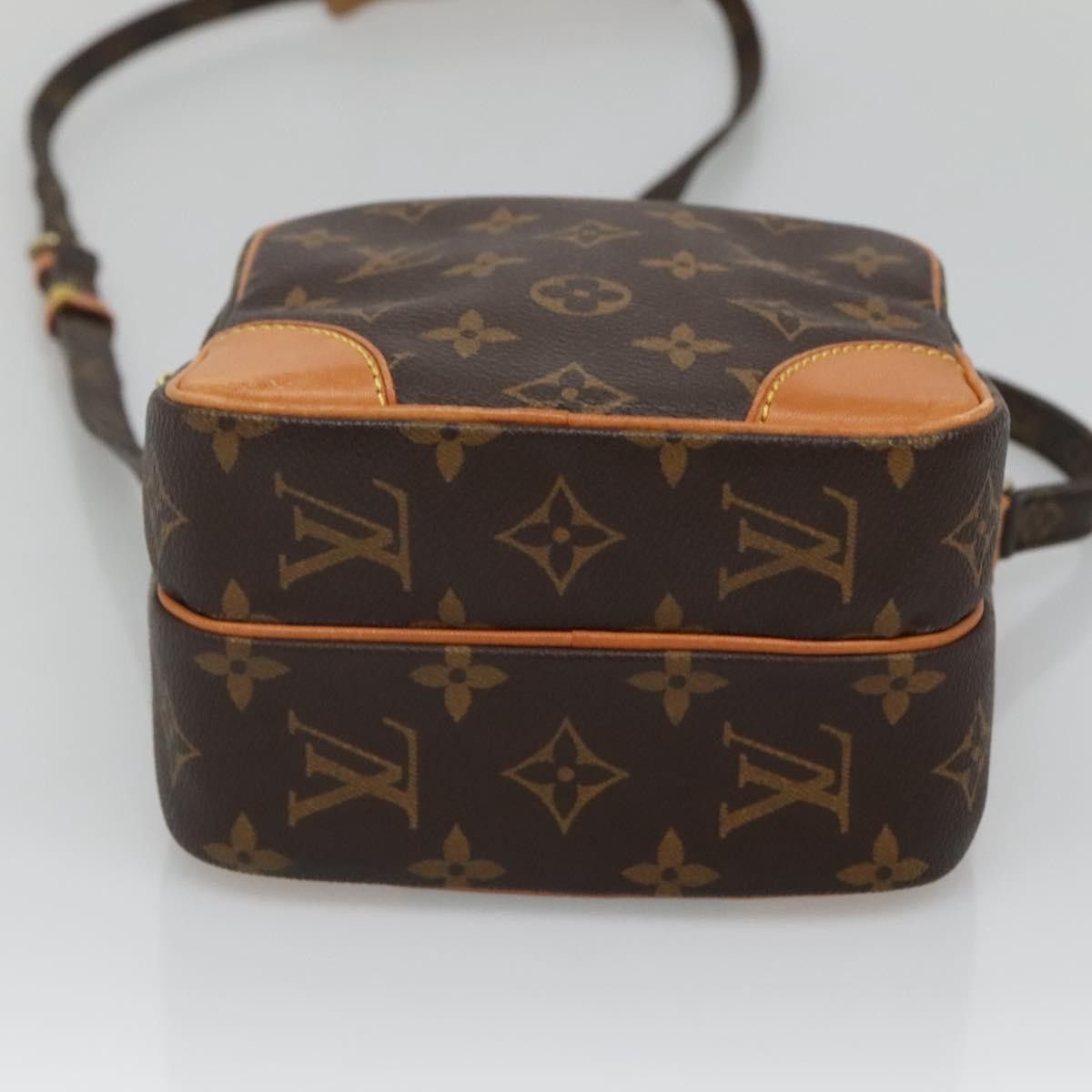 Louis Vuitton Louis Vuitton Amazone Bag Monogram Canvas Size ONE SIZE - 15 Thumbnail