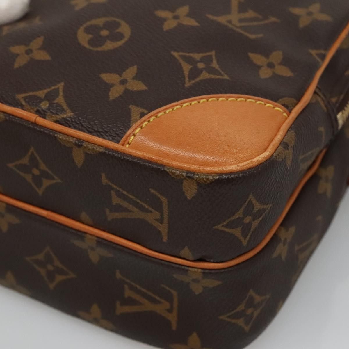 Louis Vuitton Louis Vuitton Amazone Bag Monogram Canvas Size ONE SIZE - 12 Thumbnail