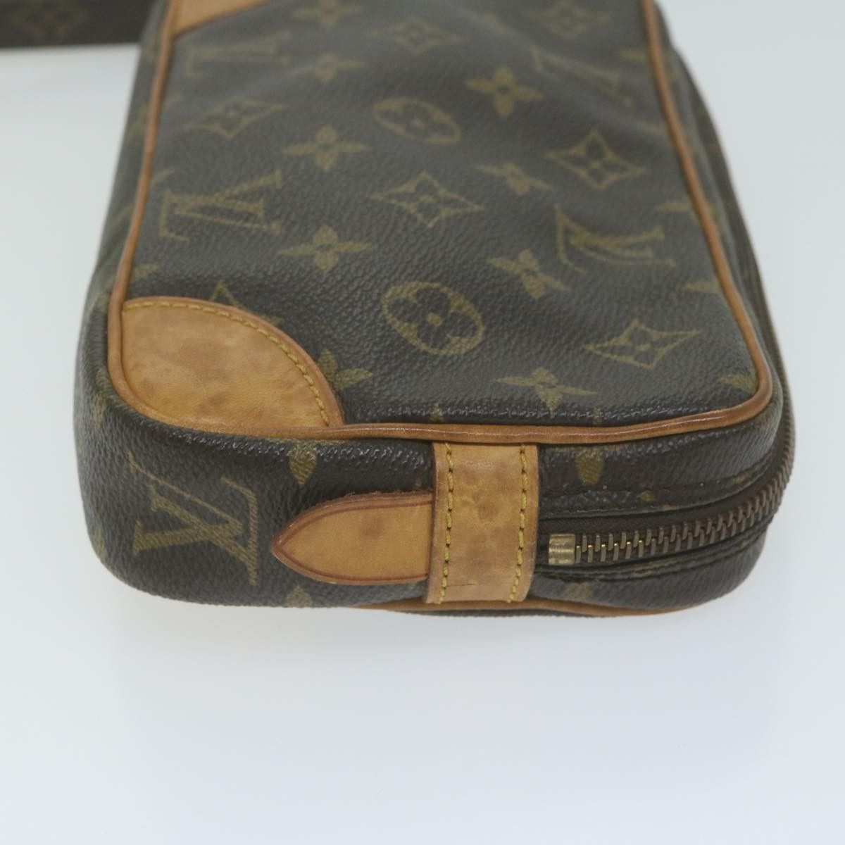 Louis Vuitton Louis Vuitton Marly Dragonne Clutch Monogram Canvas Size ONE SIZE - 3 Thumbnail