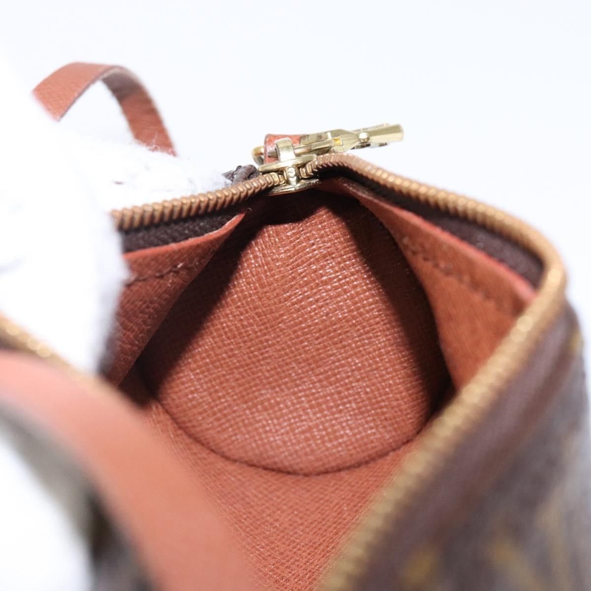 Louis Vuitton Louis Vuitton Papillon Pochette Monogram Canvas Size ONE SIZE - 14 Thumbnail