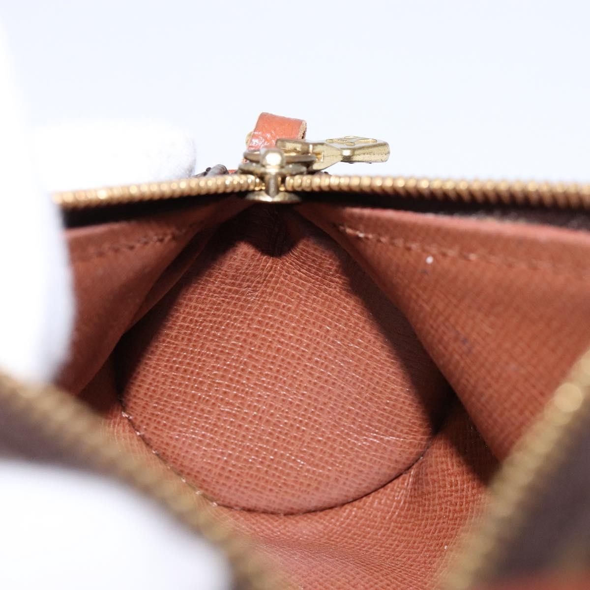 Louis Vuitton Louis Vuitton Papillon Pochette Monogram Canvas Size ONE SIZE - 6 Thumbnail