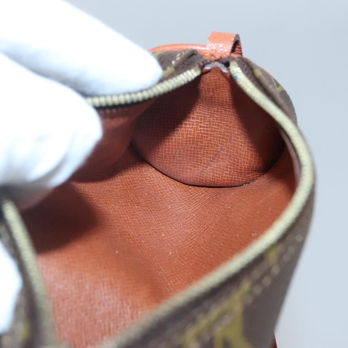 Louis Vuitton Louis Vuitton Papillon Pochette Monogram Canvas Size ONE SIZE - 17 Thumbnail
