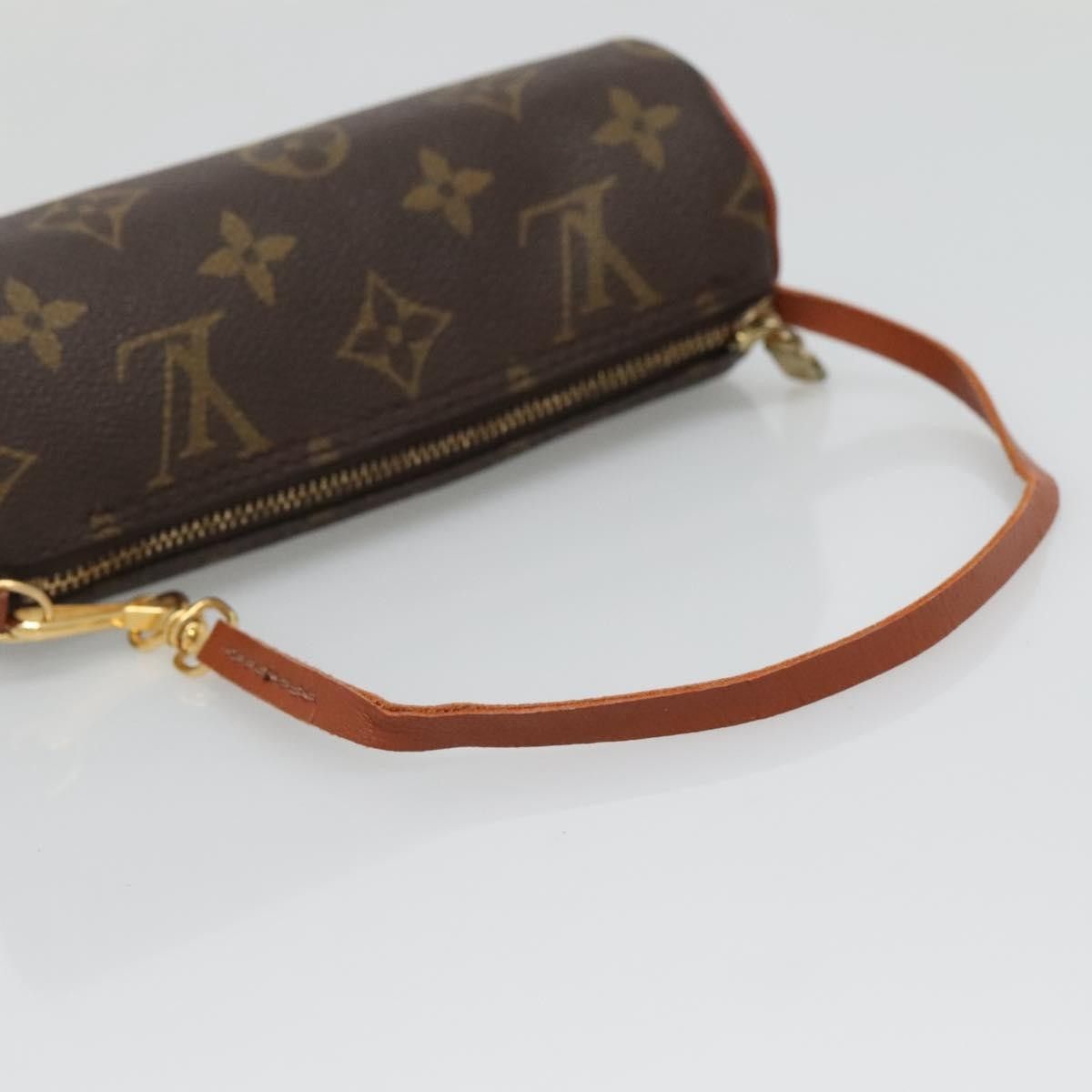 Louis Vuitton Louis Vuitton Papillon Pochette Monogram Canvas Size ONE SIZE - 6 Thumbnail