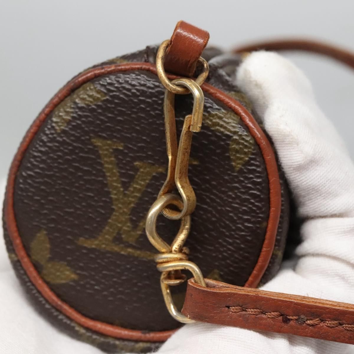 Louis Vuitton Louis Vuitton Papillon Pochette Monogram Canvas Size ONE SIZE - 11 Thumbnail