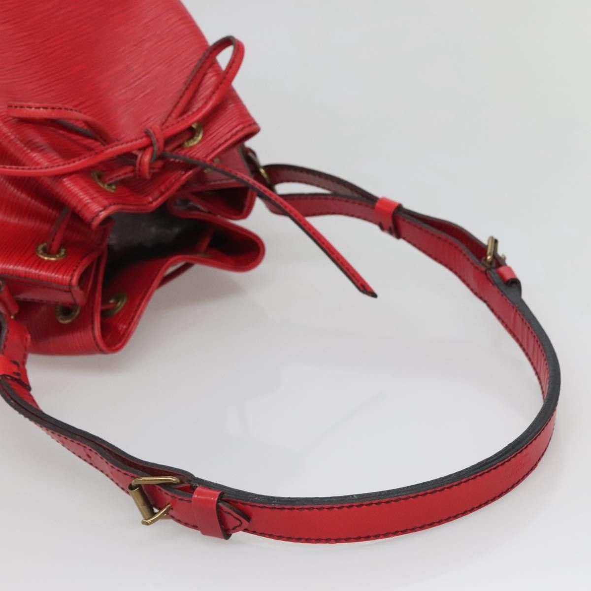 Louis Vuitton Louis Vuitton Bicolor Petit Noe Handbag Epi Leather Size ONE SIZE - 20 Thumbnail