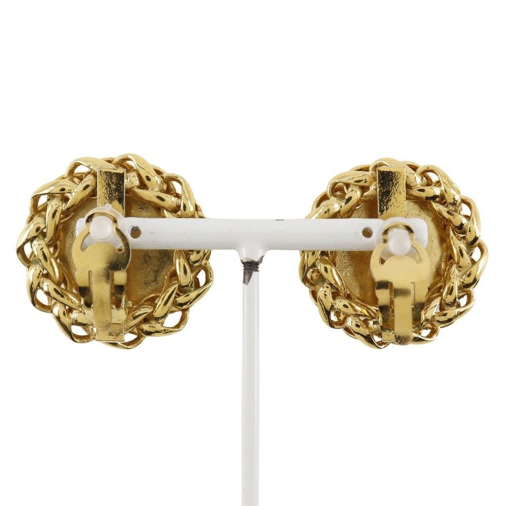 Chanel Chanel Vintage Round CC Clip-On Earrings Metal Size ONE SIZE - 3 Thumbnail