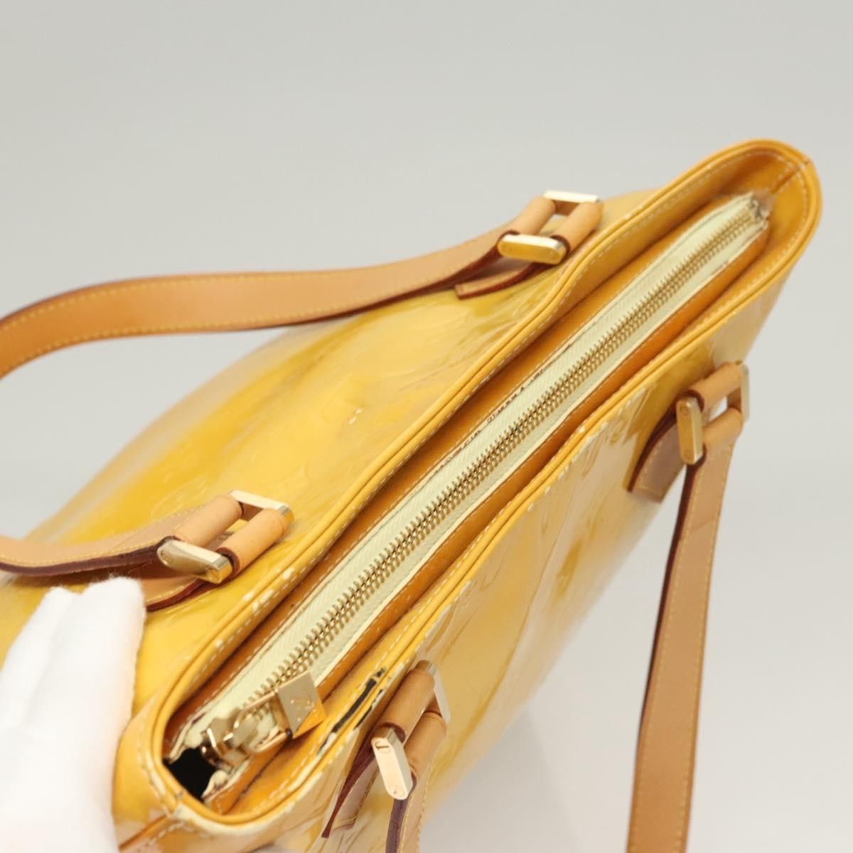 Louis Vuitton Louis Vuitton Houston Handbag Monogram Vernis Size ONE SIZE - 16 Thumbnail