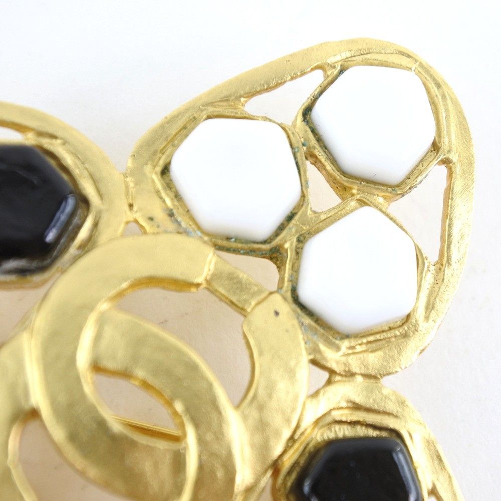 Chanel Chanel Vintage CC Brooch Metal Size ONE SIZE - 8 Thumbnail