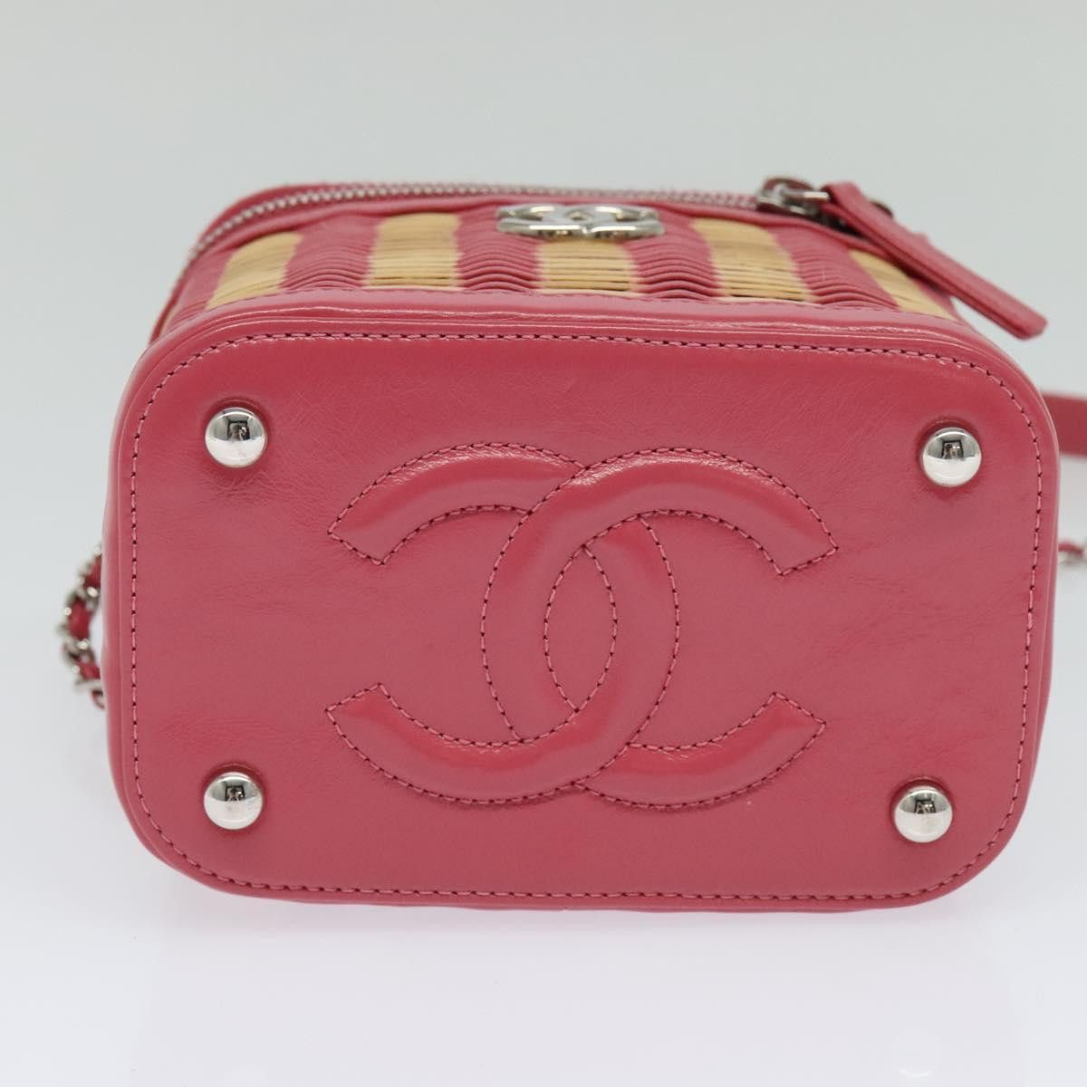 Chanel Chanel Take Away Vanity Case Rattan and Calfskin Size ONE SIZE - 15 Thumbnail