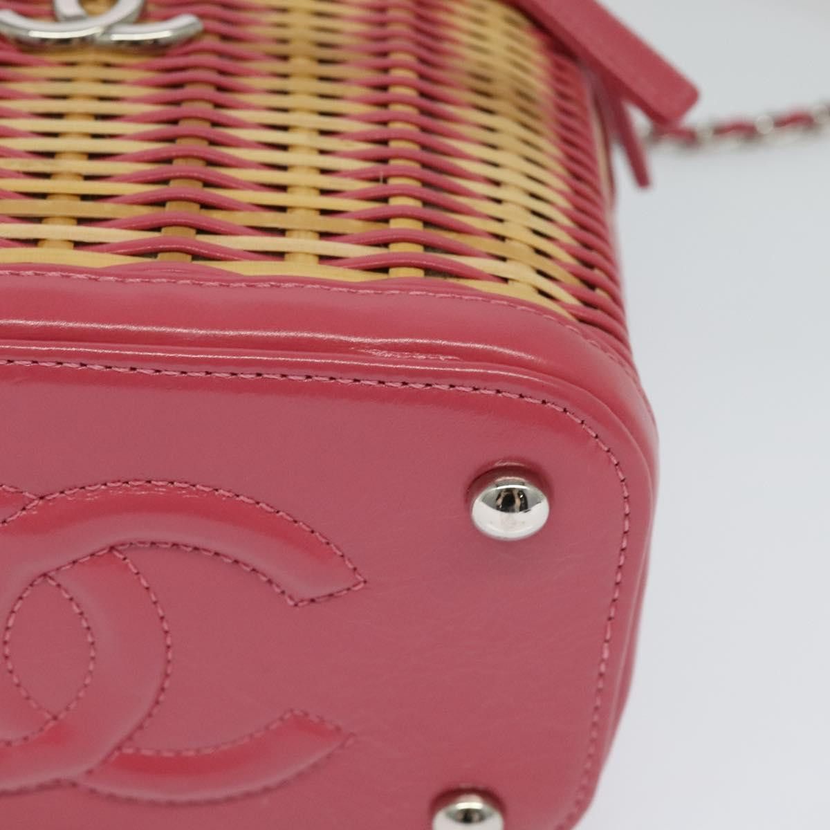 Chanel Chanel Take Away Vanity Case Rattan and Calfskin Size ONE SIZE - 10 Thumbnail